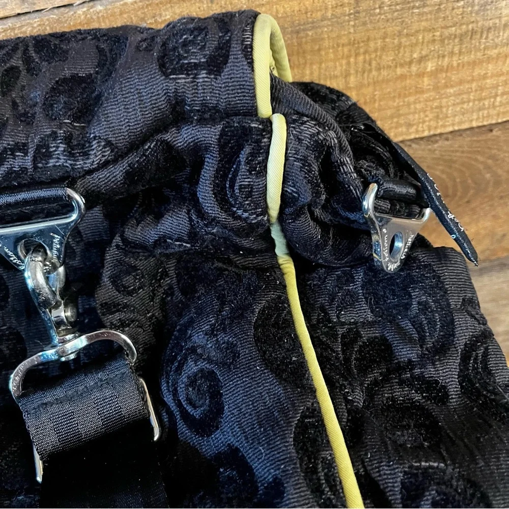 Petunia‎ Pickle Bottom Black Diaper Bag Backpack